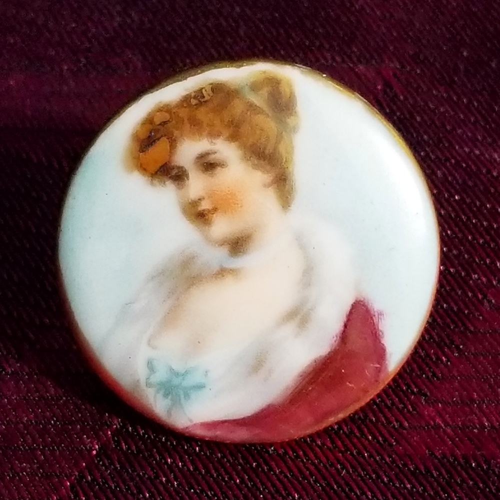 Vintage porcelain bachelor button stud collar woman portrait